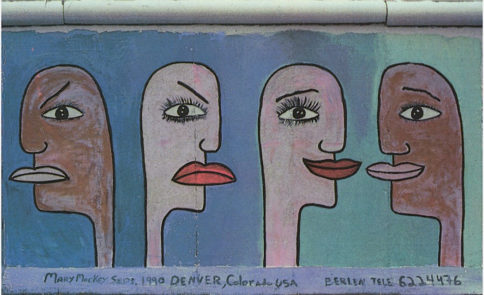 East Side Gallery: Mary Mackey, Tolerance, 1990 © Stiftung Berliner Mauer, postcard