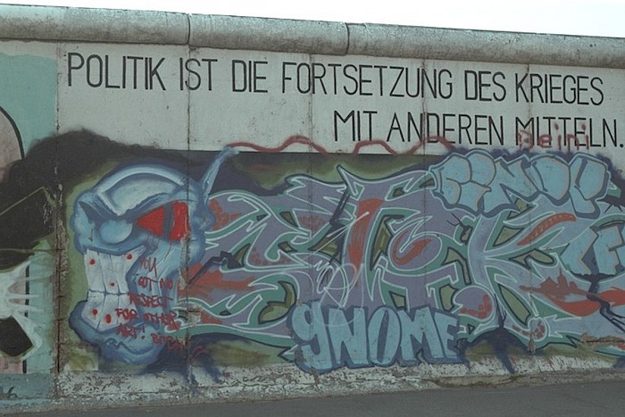 Graffiti on the East Side Gallery, 1993